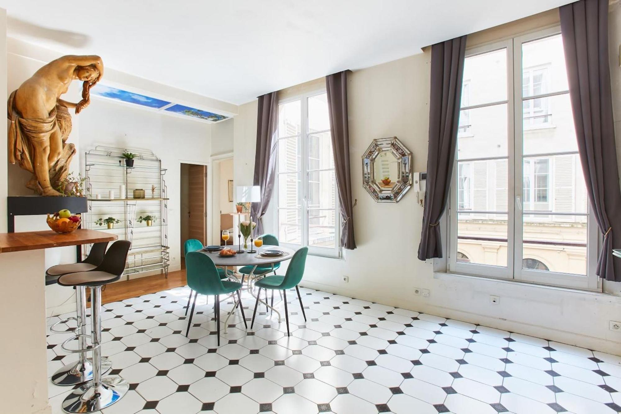 2Br Near Madeleine & Palais Garnier Paris